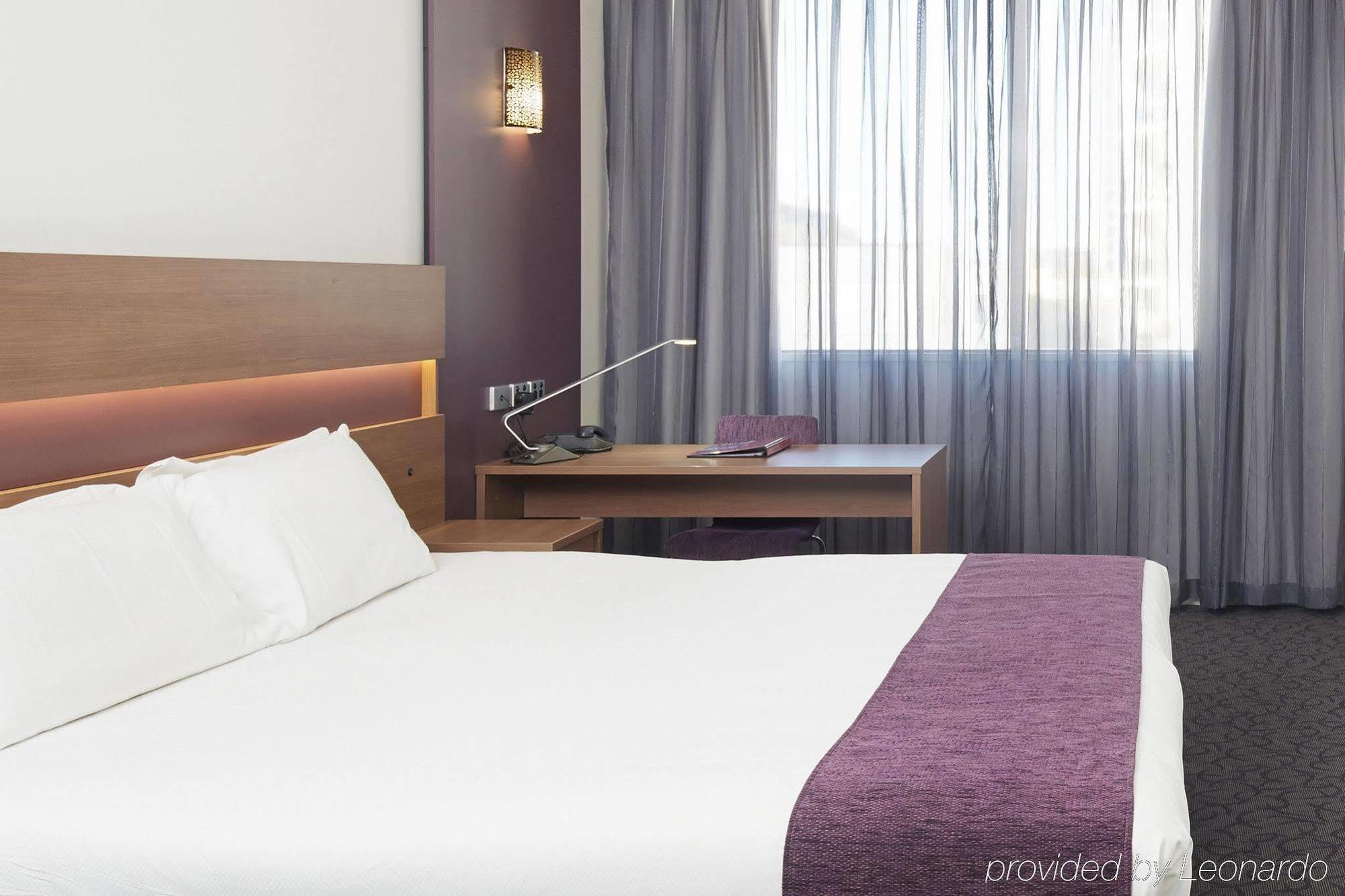 Quality Hotel Ambassador Perth Exterior foto